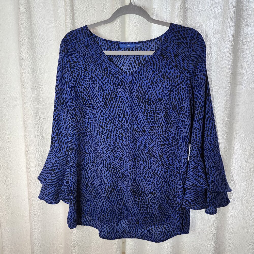 Blue Dress shirt, Apt 9 Brand, Med